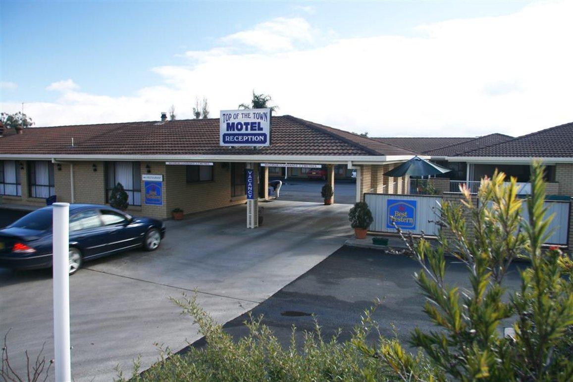 Of The Town Motel 3*