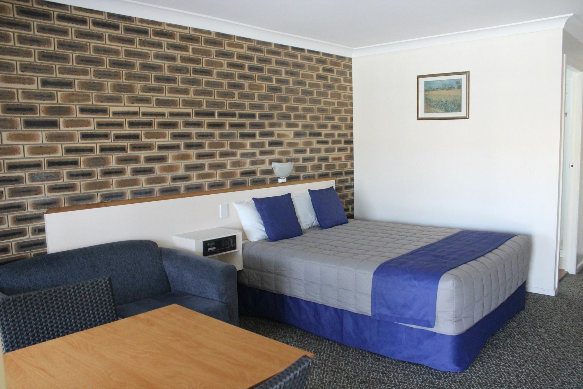 Of The Town Inverell